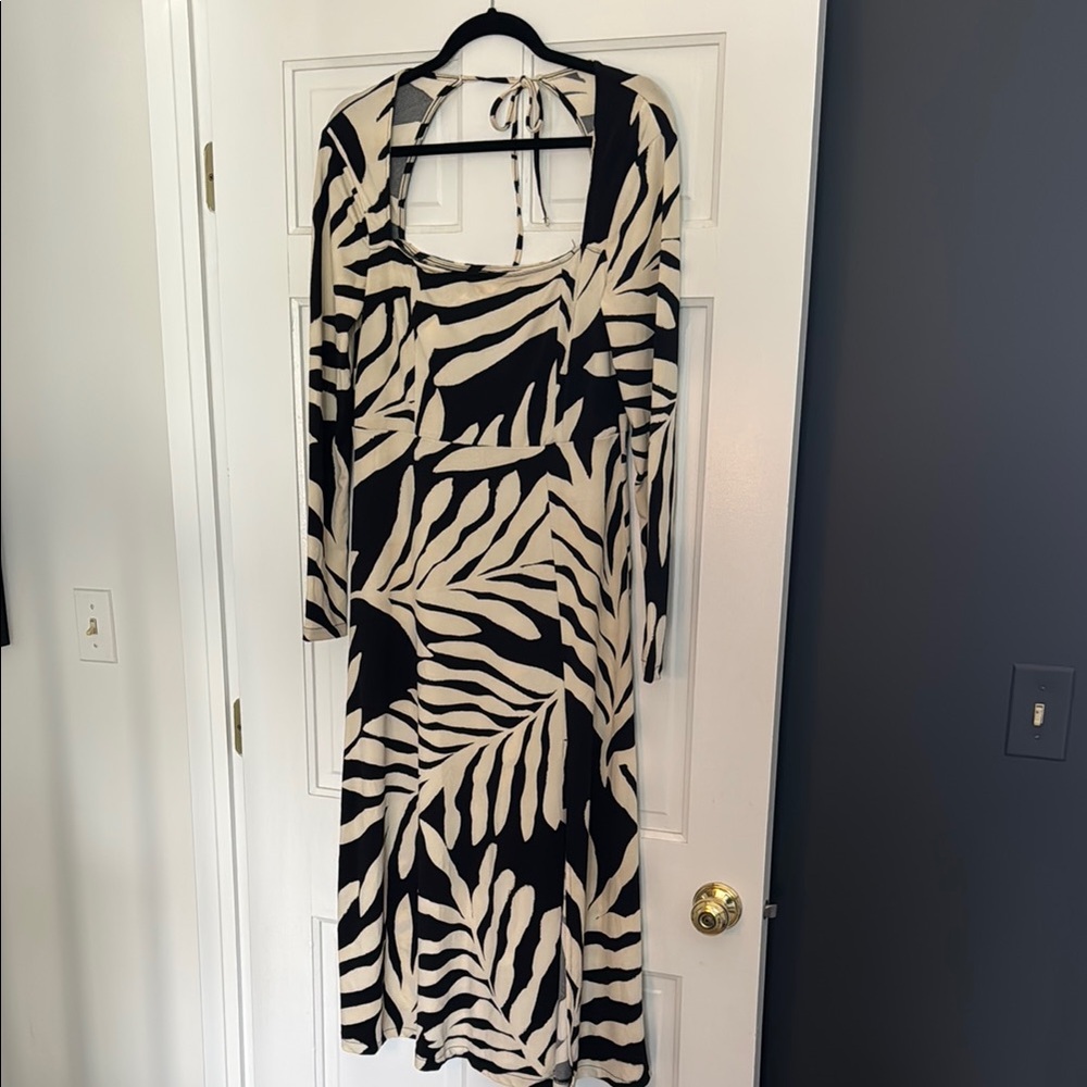 Black and Cream Patterned Dress NWT